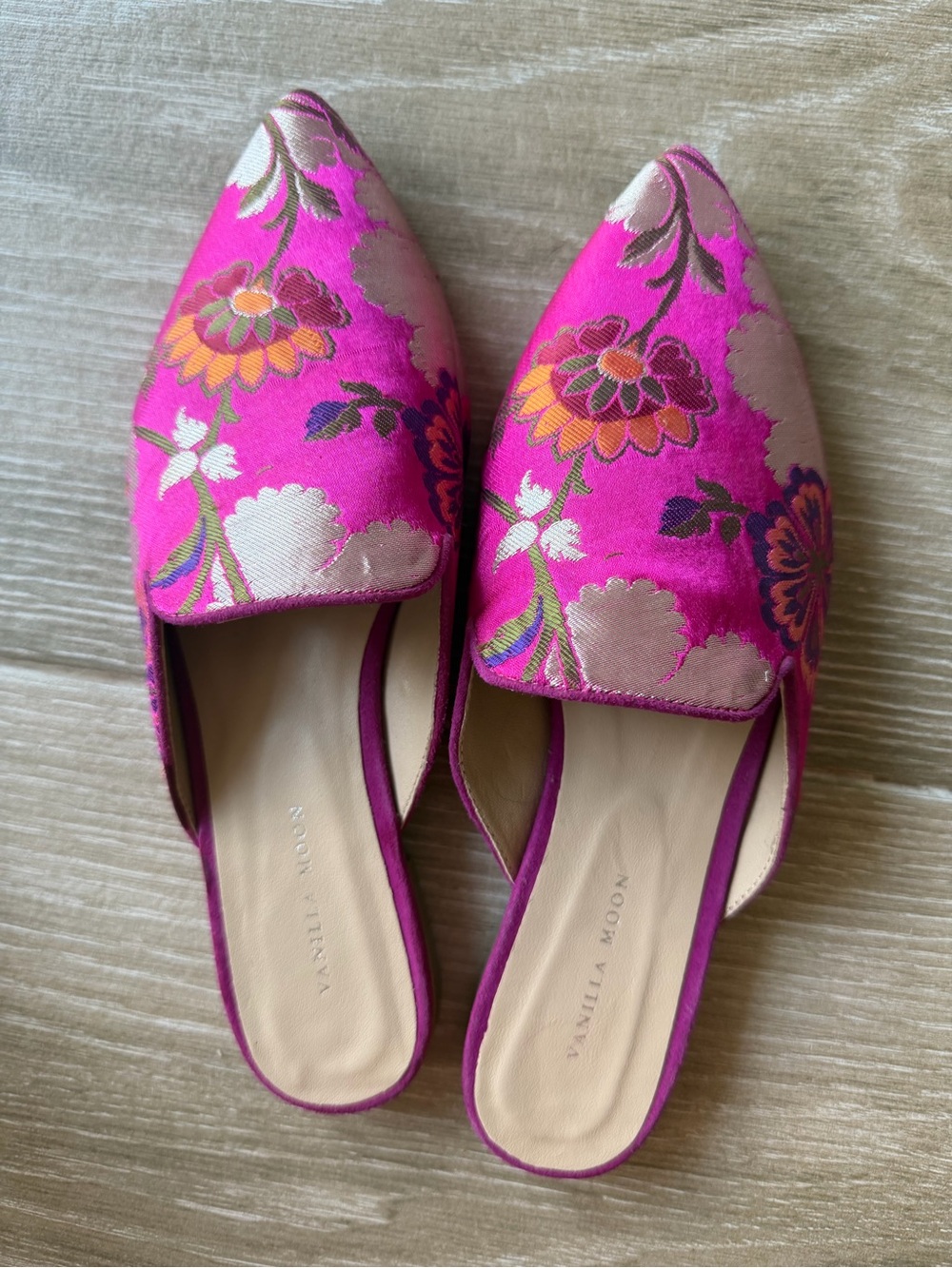 Pink Floral Pointed Toe Slip-On Flats